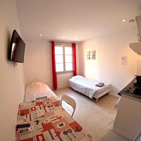 Angela A 7 Minutes A Pieds Du Palais, Plage... Apartment Cannes